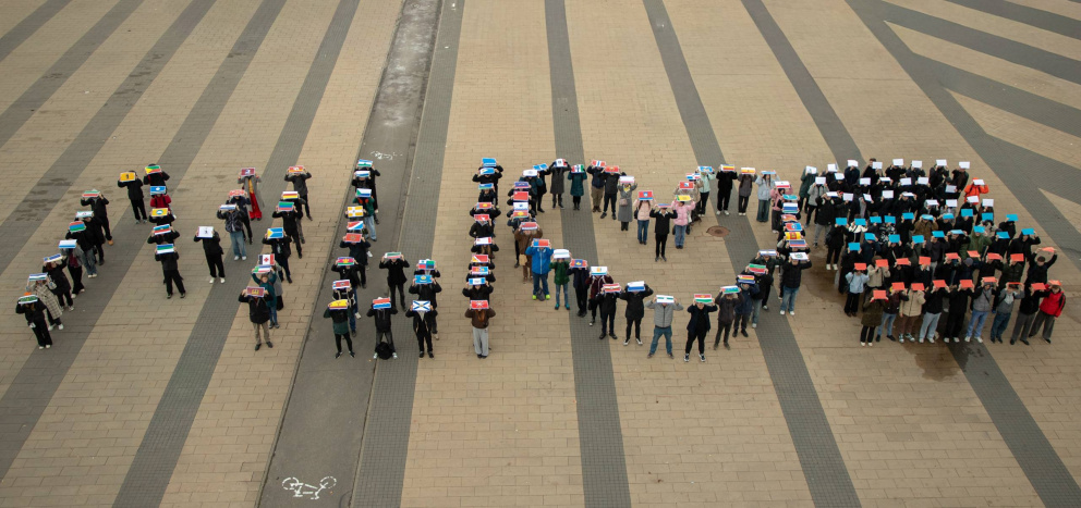 �� � ������ ����� - ���������������� �����������