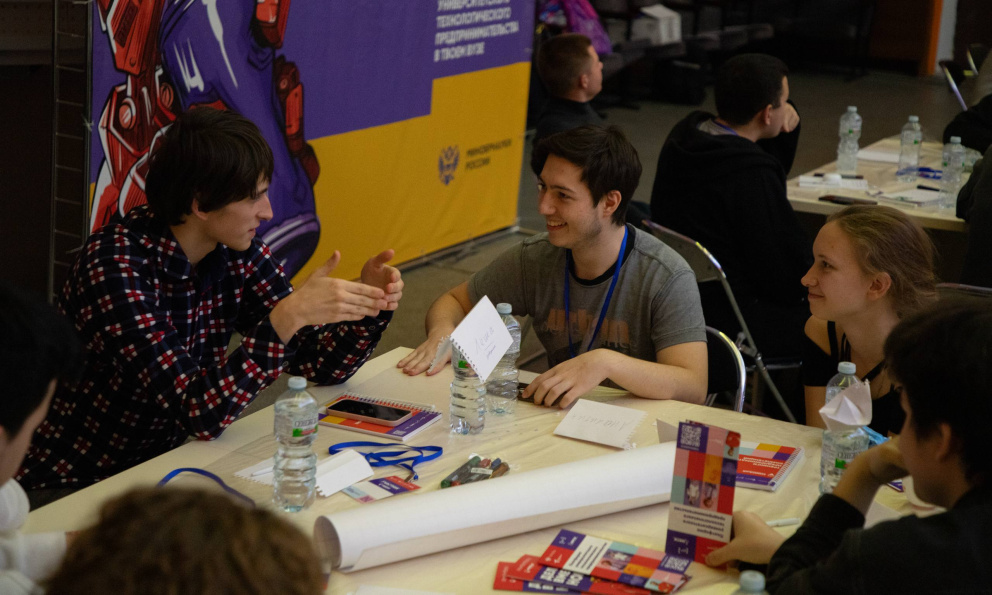 �������� ��������� ������������������� ����������� - ���������������� �����������