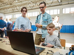 ����� 800 ���������� �������� ������� ������������ �������������� � ����������