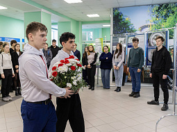 �������� ������, ����������� 61-����� �� ��� ������ ������� ������� � �������� ������