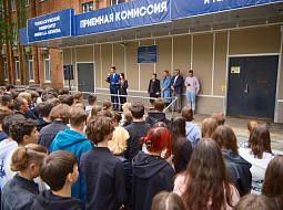 ���� ������������ � ������ � �����������