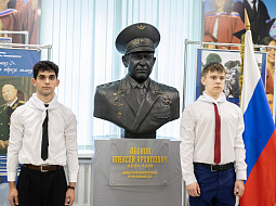 �������� ������, ����������� 61-����� �� ��� ������ ������� ������� � �������� ������