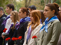 ���� ������������ � ������ � �����������