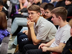 � �������� ������������ �������������� � ����������  ���������������� ������������ ��. �.�. ������� ������ ���� ��������, �����������  80-����� ������ � ������� ������������� ����� 1941�1945 ��.  � ���� ��������� ���������